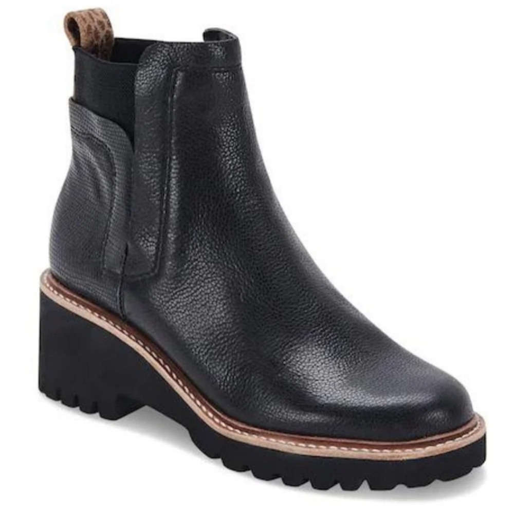 Dolce Vita Huey H2O Black Leather Chelsea Boots Women’s Size 7.5 MSRP $150